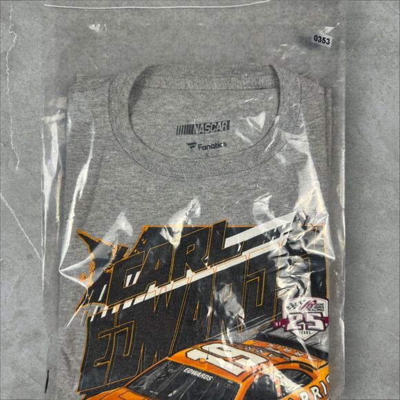 Nascar Fanatics Racing Carl Edwards 19 Double Sided Racecar Graphic T Shirt - YL - Picture 6 of 6